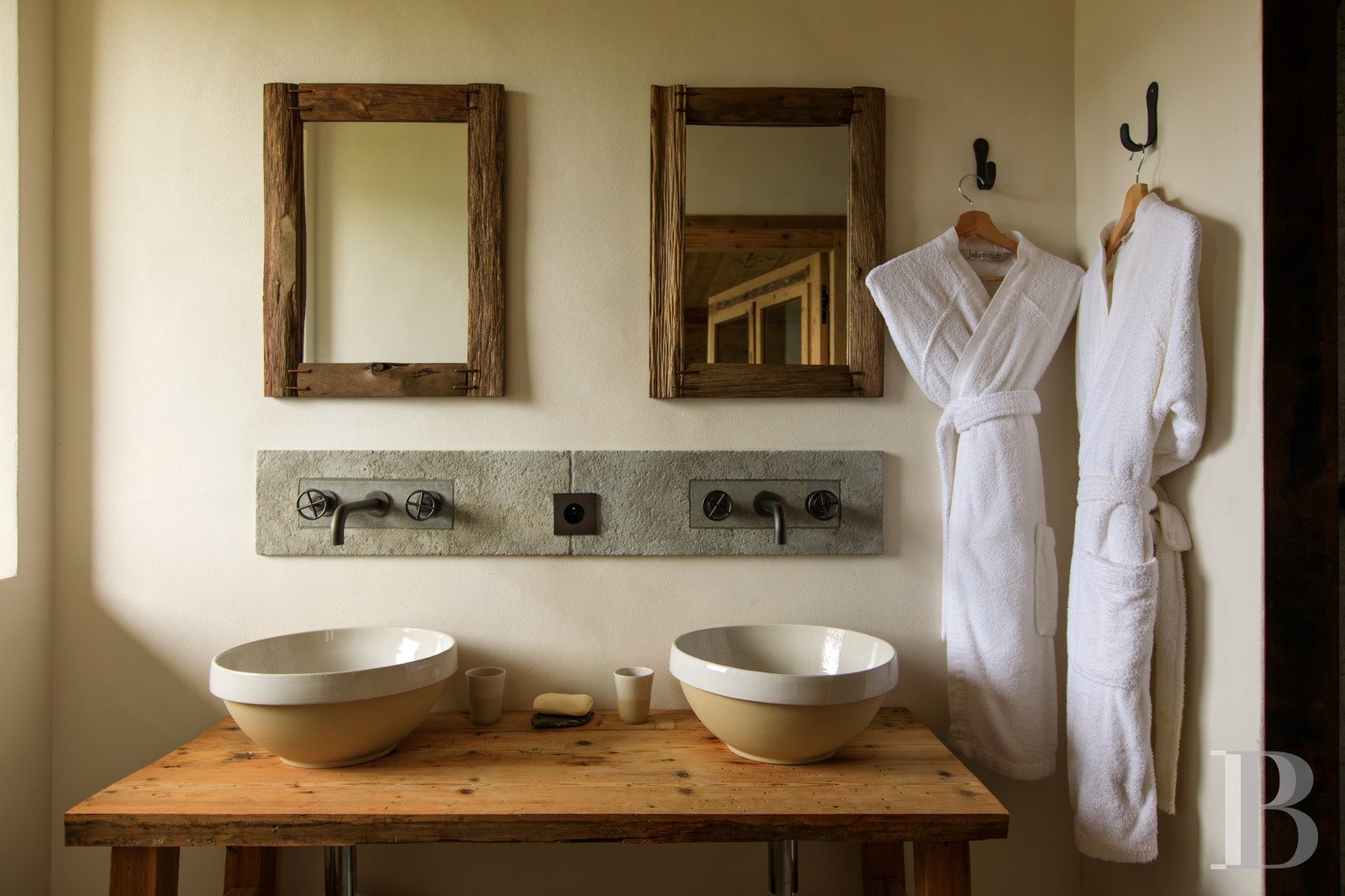 A 19th-century farmhouse preserved in its original state and completely renovated at the foot of Mont d'Arbois, in Megève - photo  n°20